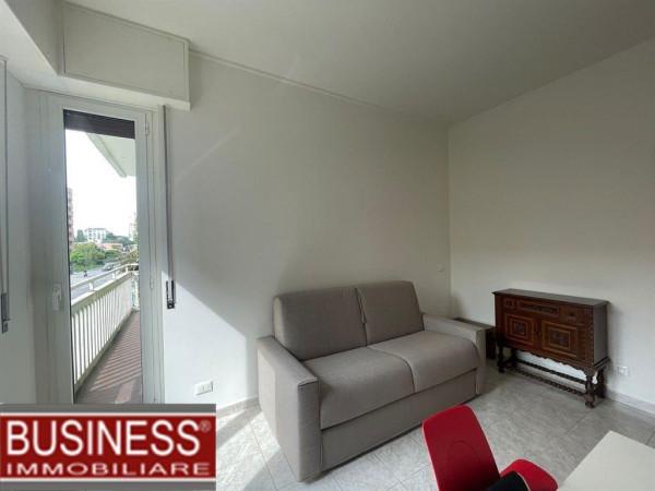 appartamento in affitto a Milano in zona Piazzale Lodi