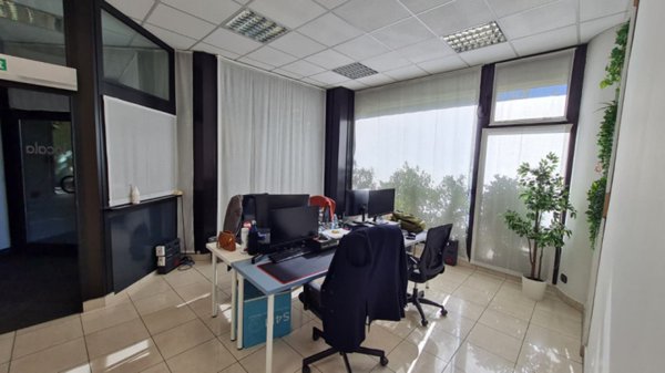 ufficio in affitto a Milano in zona Porta Genova