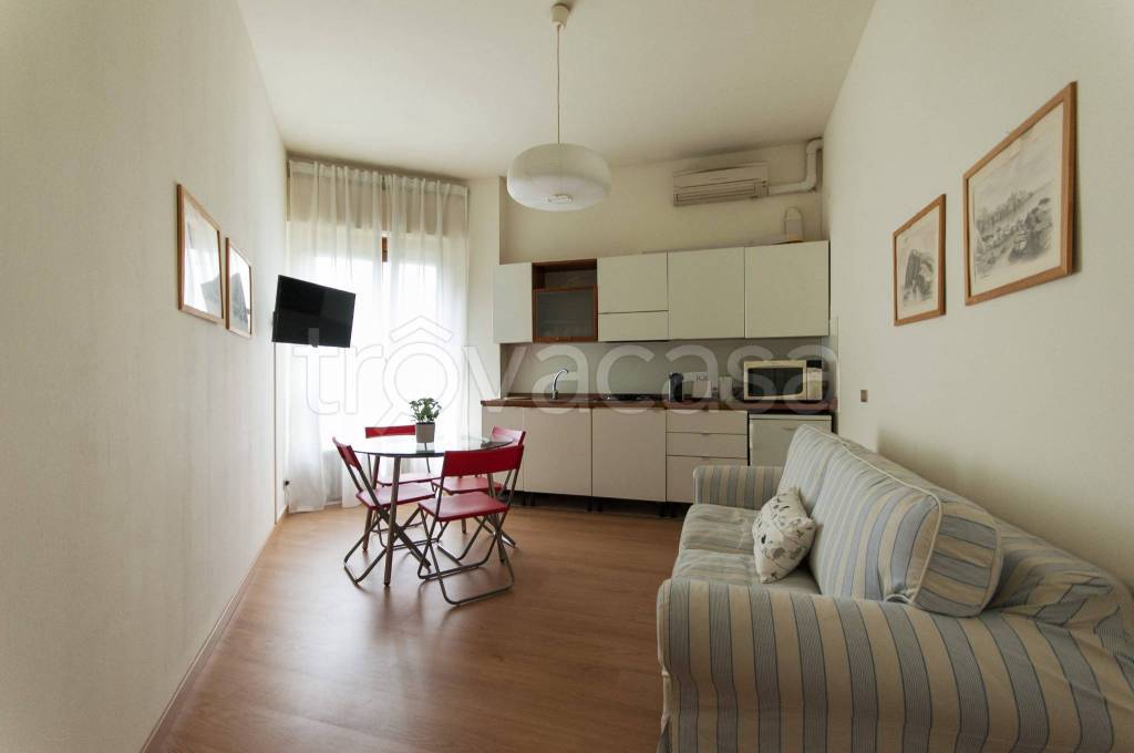 appartamento in affitto a Milano in zona Porta Genova