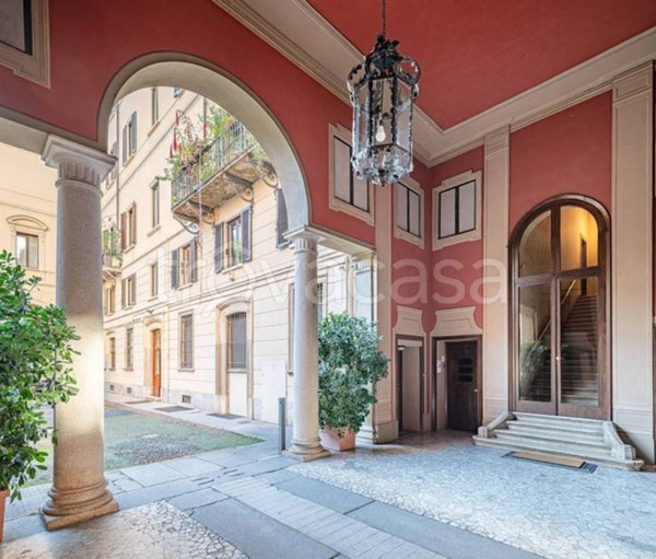 appartamento in affitto a Milano in zona Sant'Ambrogio