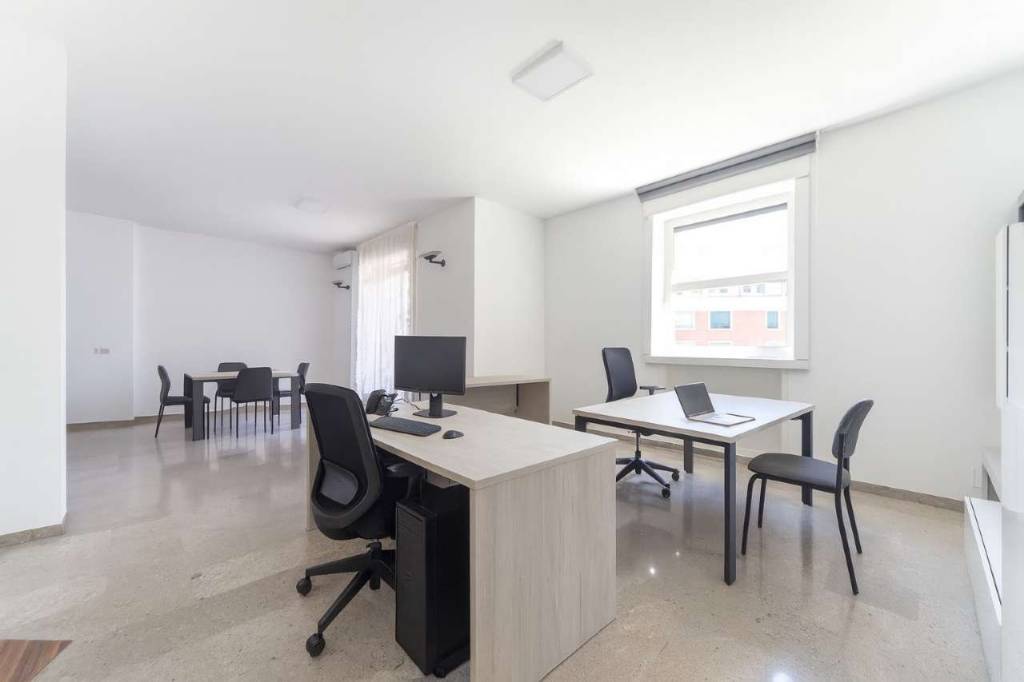 ufficio in affitto a Milano