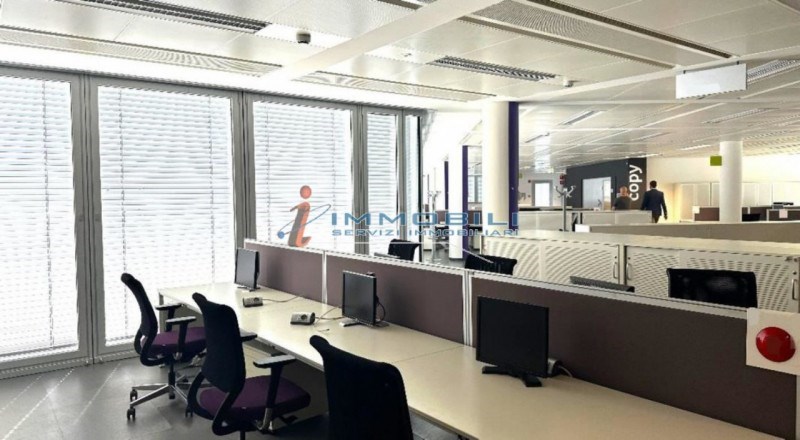 ufficio in affitto a Milano in zona Barona