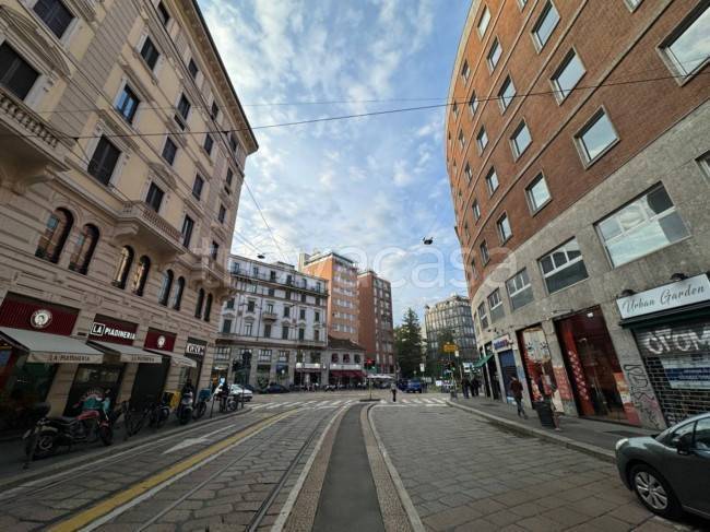 negozio in affitto a Milano in zona Solari