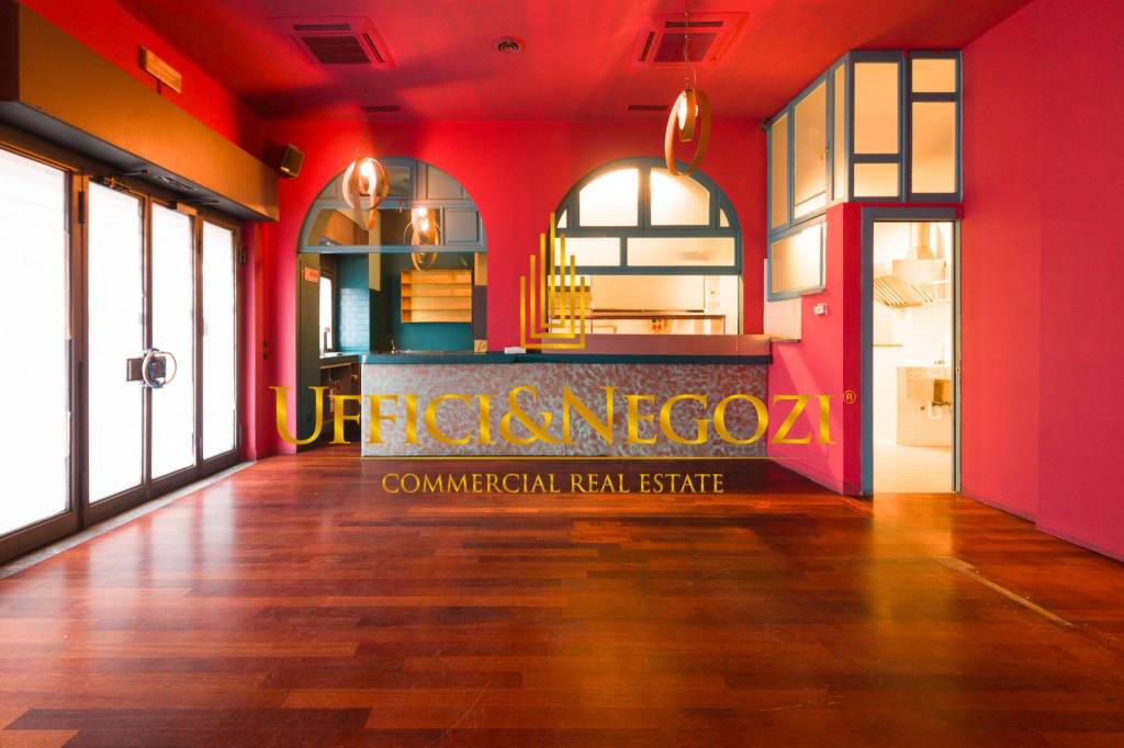 negozio in affitto a Milano