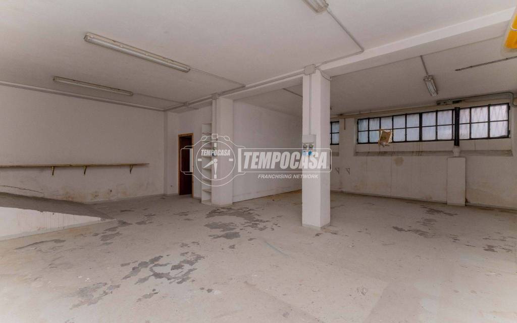 ufficio in affitto a Milano in zona Dergano