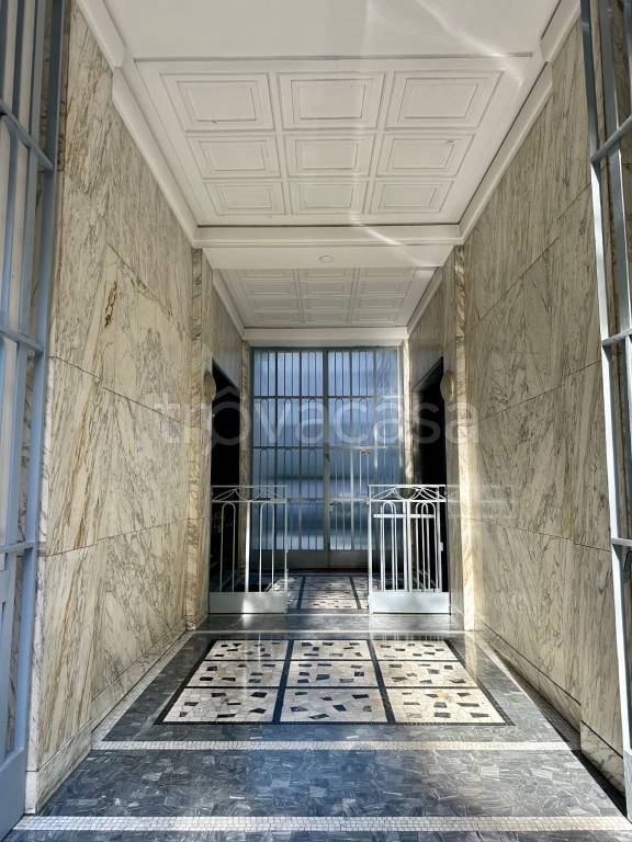 appartamento in affitto a Milano in zona Piazzale Lodi