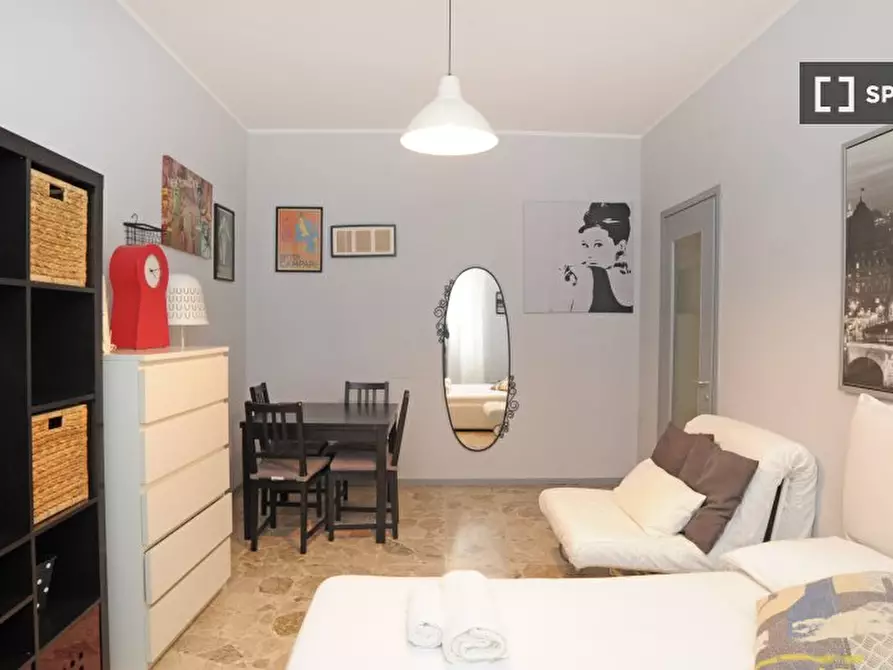 appartamento in affitto a Milano in zona Forze Armate