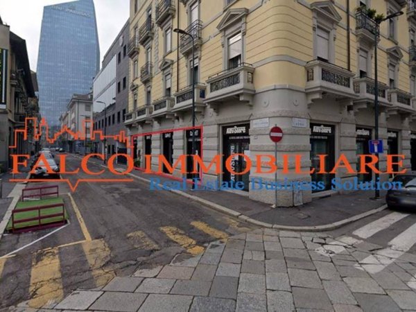 negozio in affitto a Milano in zona Centro Direzionale