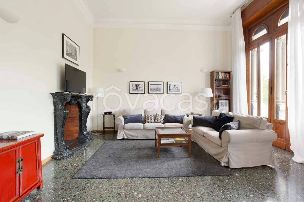 appartamento in affitto a Milano in zona Stazione Centrale