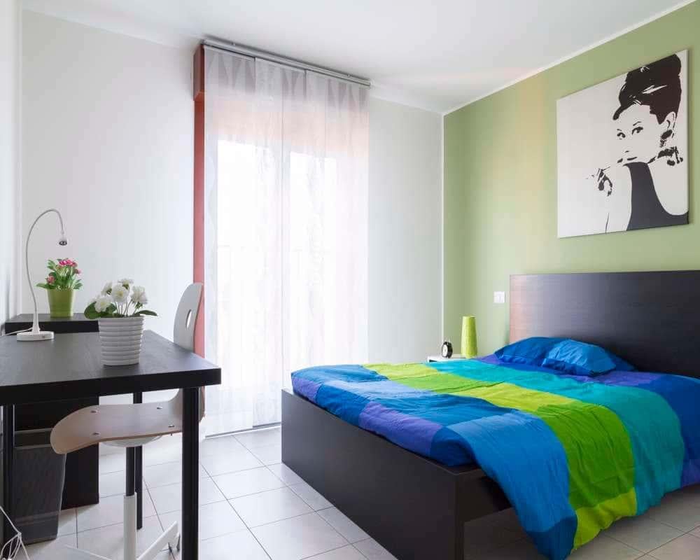 negozio in affitto a Milano in zona Lorenteggio