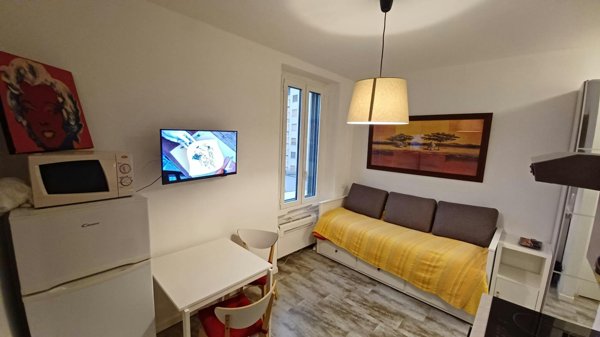 appartamento in affitto a Milano in zona Famagosta