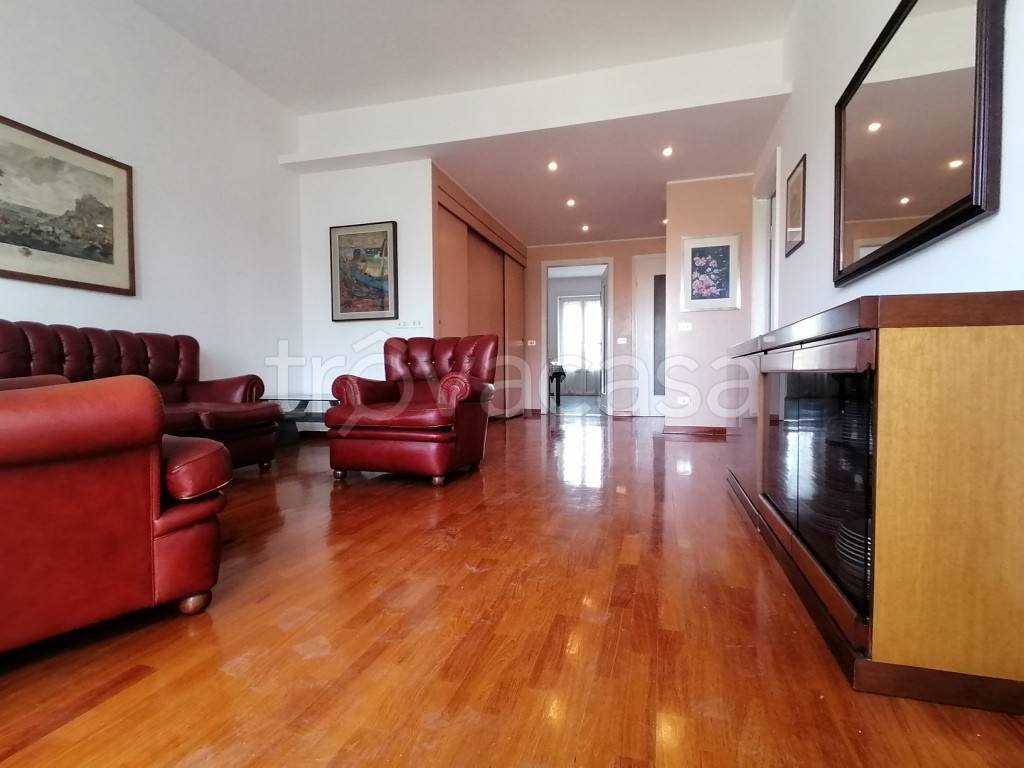 appartamento in affitto a Milano in zona Sempione