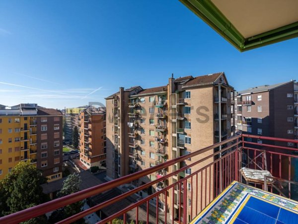 appartamento in affitto a Milano in zona Rembrandt