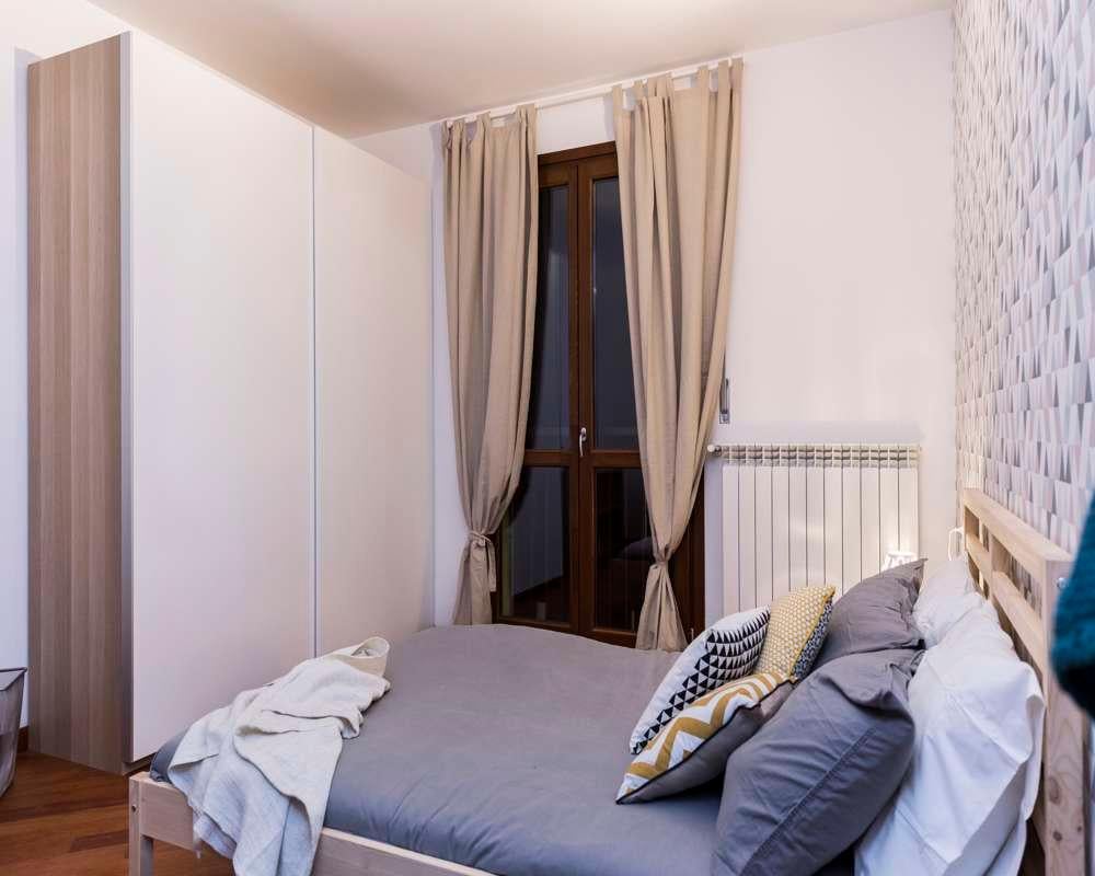 negozio in affitto a Milano in zona Piazzale Lodi