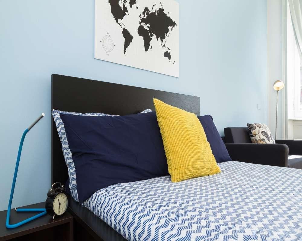 negozio in affitto a Milano in zona Sant'Ambrogio