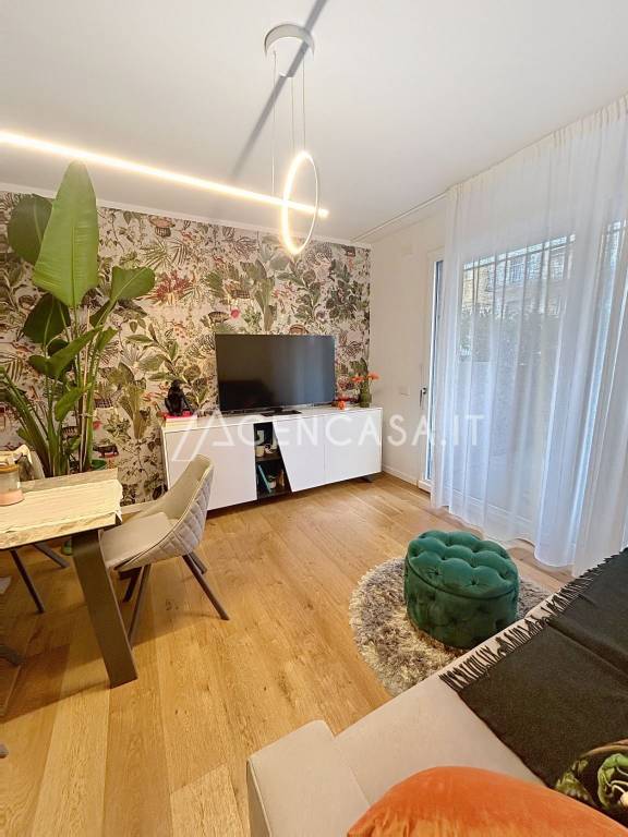 appartamento in affitto a Milano in zona Lorenteggio