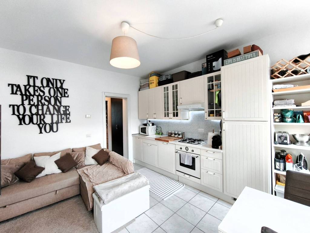 appartamento in affitto a Milano in zona Guastalla