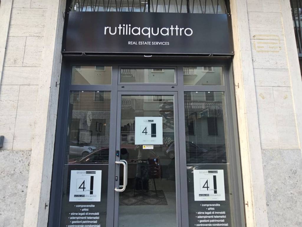 negozio in affitto a Milano in zona Vigentino