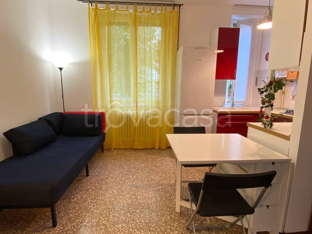appartamento in affitto a Milano in zona Prato Centenaro