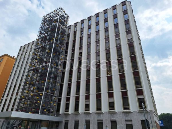 ufficio in affitto a Milano in zona Feltre