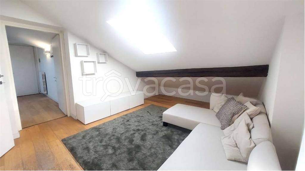 appartamento in affitto a Milano in zona Vigentino