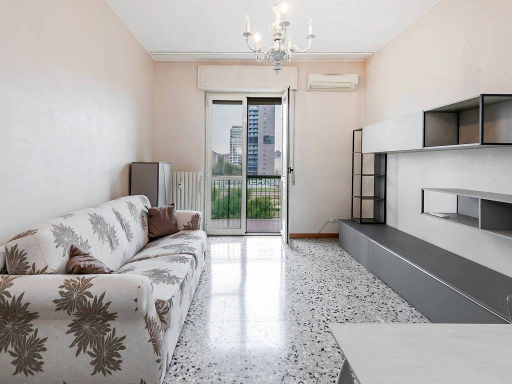 appartamento in affitto a Milano in zona Barona