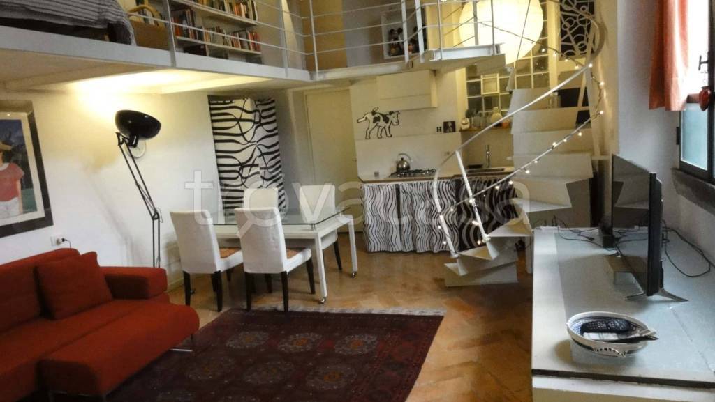 appartamento in affitto a Milano in zona Porta Nuova