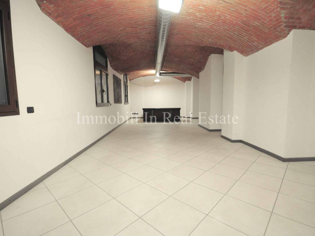 ufficio in affitto a Milano in zona Centro Direzionale