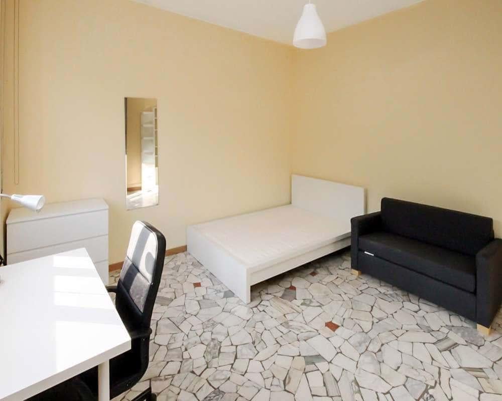 negozio in affitto a Milano in zona Maggiolina