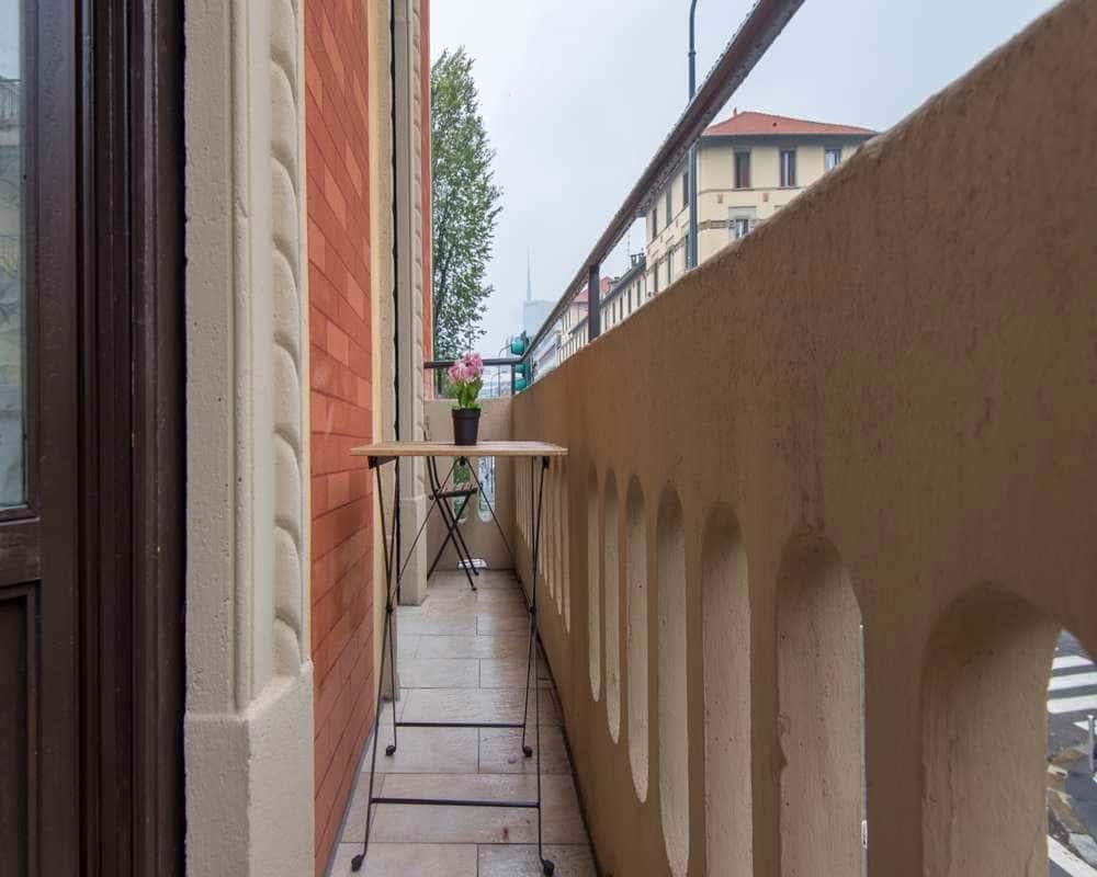 negozio in affitto a Milano in zona Isola