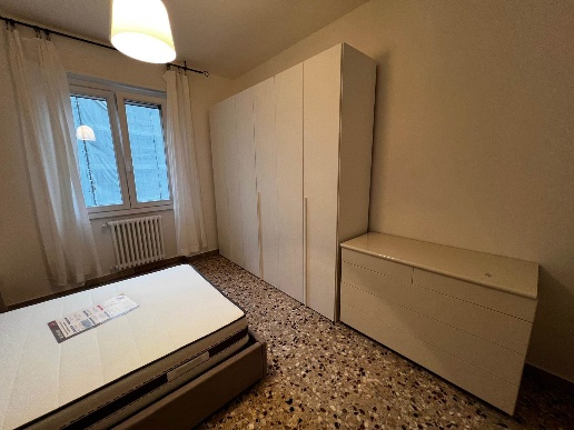 negozio in affitto a Milano in zona Precotto