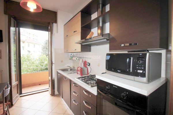 negozio in affitto a Milano in zona Corvetto