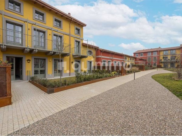 appartamento in affitto a Milano in zona Famagosta