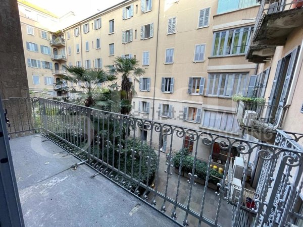 appartamento in affitto a Milano in zona Guastalla