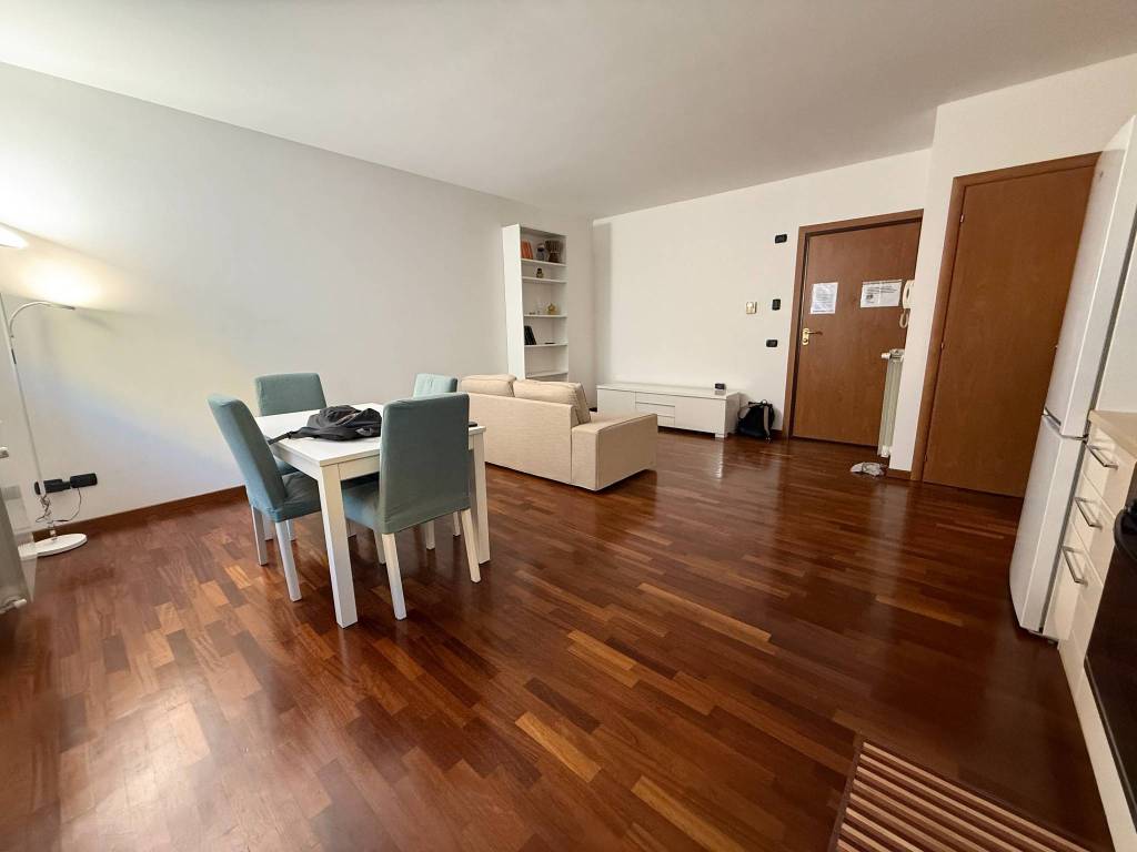 appartamento in affitto a Milano in zona Vigentino