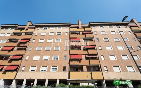 negozio in affitto a Milano in zona Bicocca