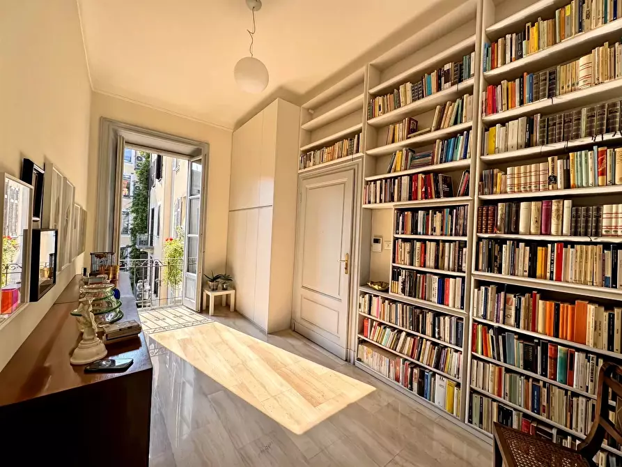 casa indipendente in affitto a Milano in zona Sant'Ambrogio