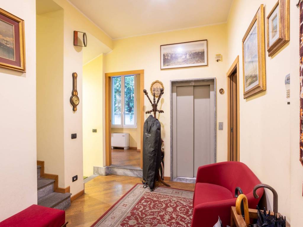 ufficio in affitto a Milano in zona Guastalla