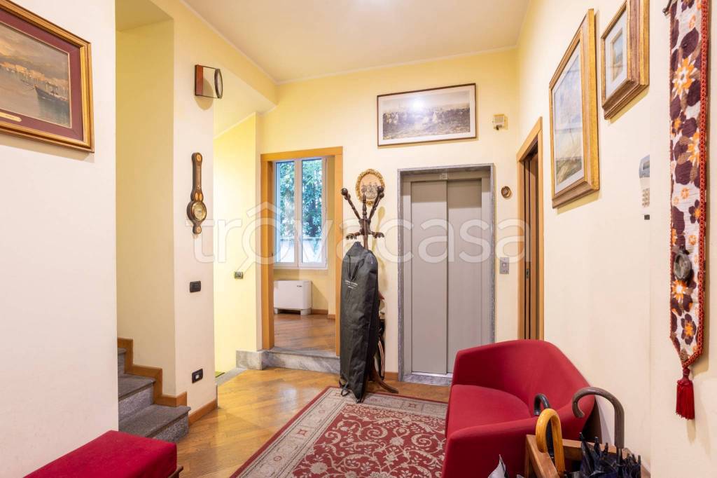 ufficio in affitto a Milano