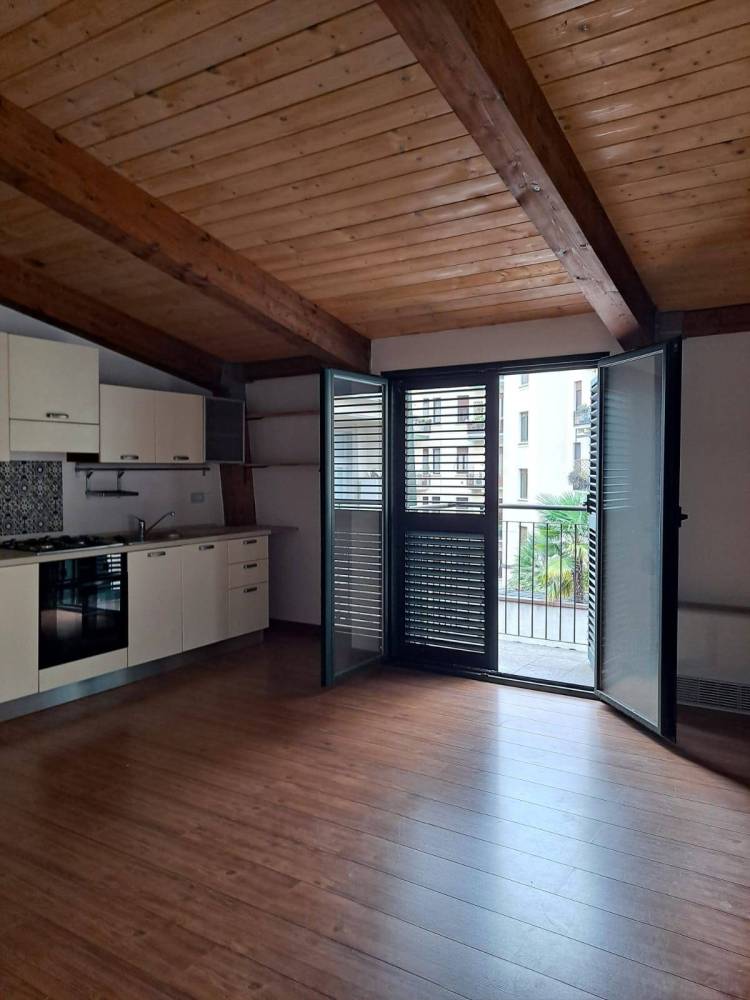 appartamento in affitto a Milano in zona Solari