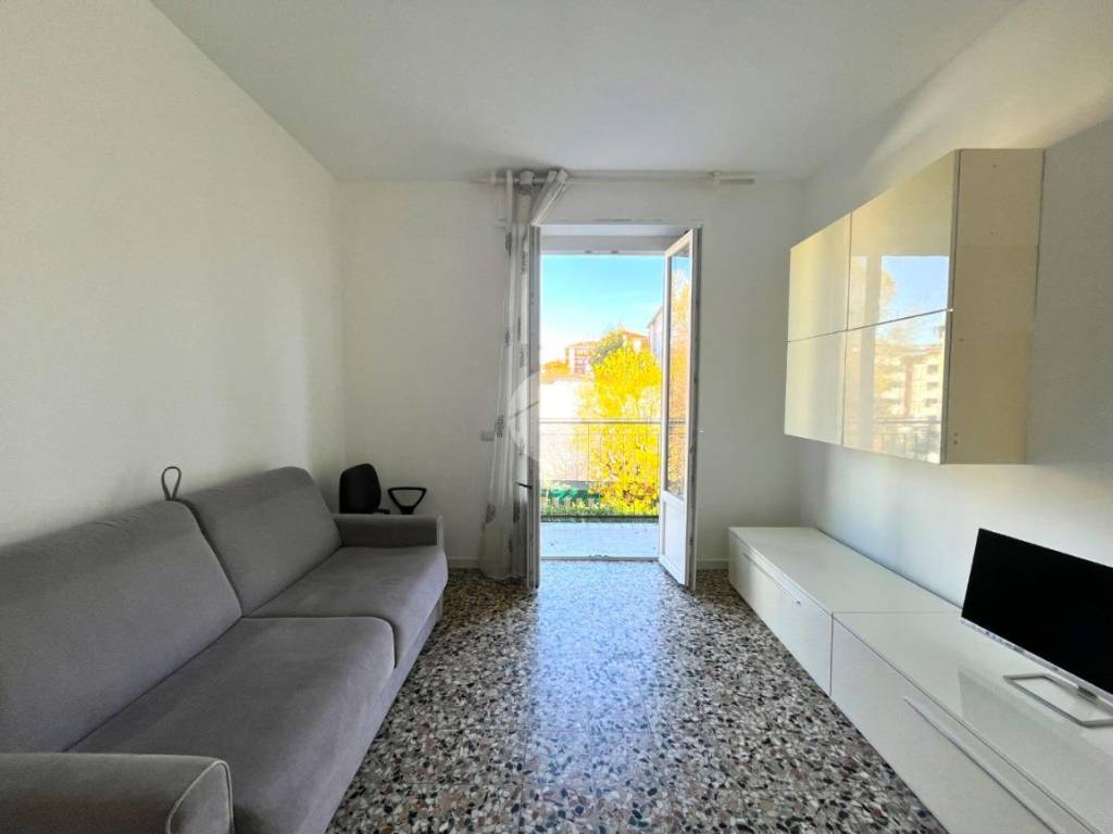 appartamento in affitto a Milano in zona Corvetto