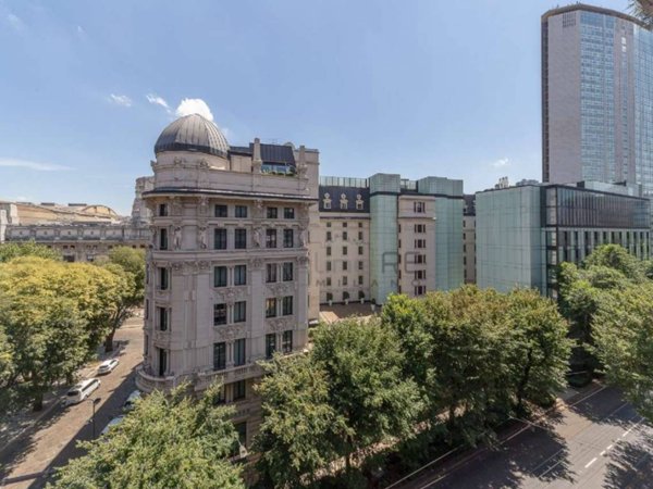ufficio in affitto a Milano in zona Centro Direzionale