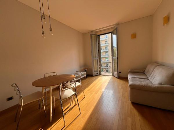 appartamento in affitto a Milano in zona Bullona