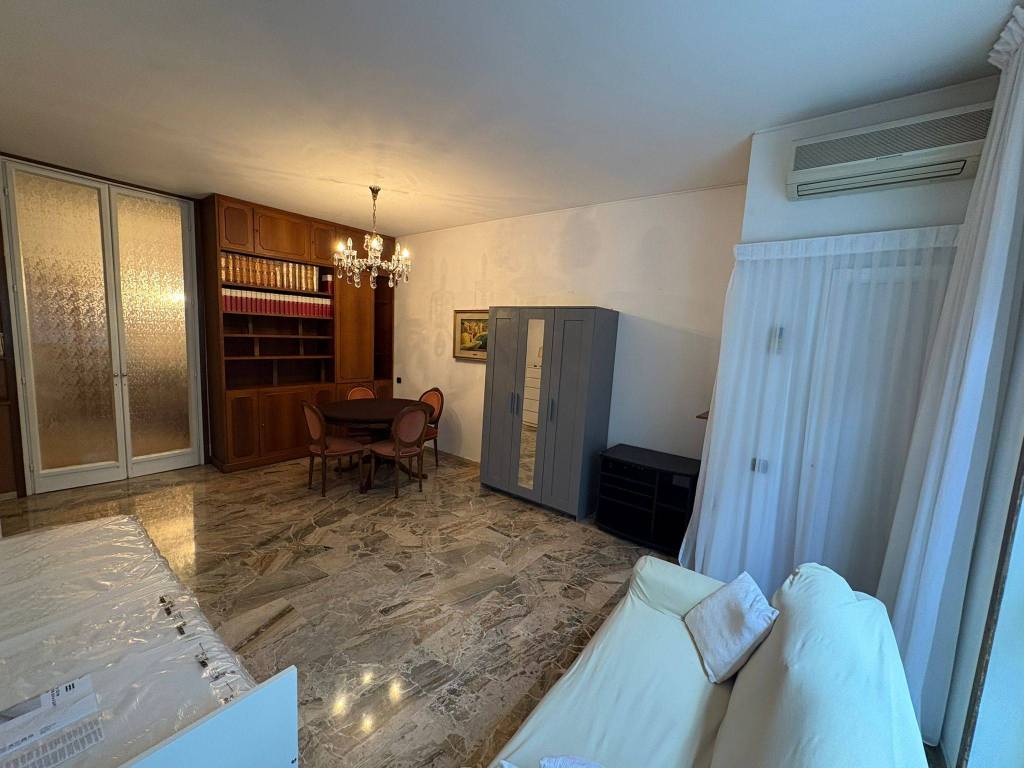 appartamento in affitto a Milano in zona Casoretto