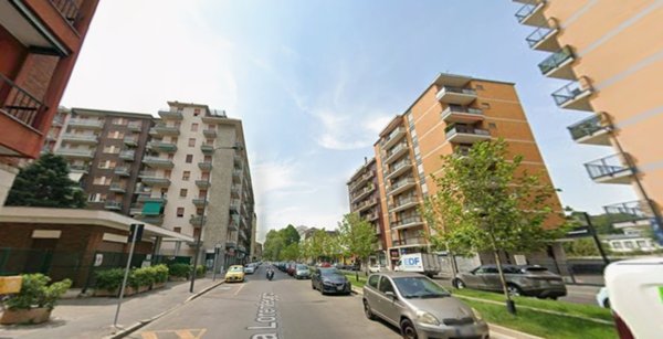 appartamento in affitto a Milano in zona Lorenteggio