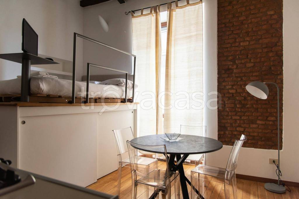 appartamento in affitto a Milano in zona Porta Garibaldi