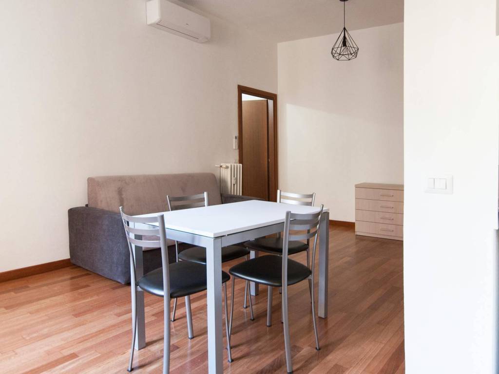 appartamento in affitto a Milano in zona Isola