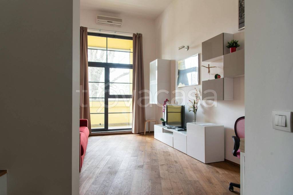 appartamento in affitto a Milano in zona Corvetto