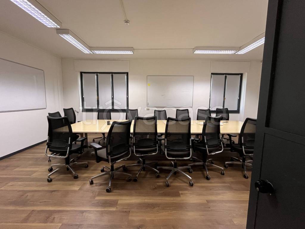 ufficio in affitto a Milano in zona Stazione Centrale