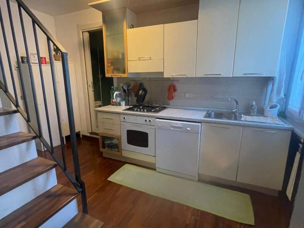 appartamento in affitto a Milano in zona Centro Direzionale